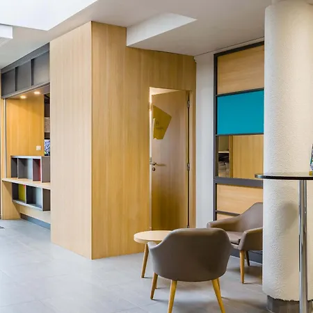 Nord 2 La Petite Arche Otel Tours